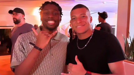 Tiakola fait l'unanimité auprès de Kylian Mbappé Tiakola fait l'unanimité auprès de Kylian Mbappé