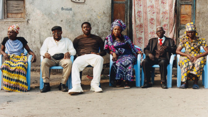 Tiakola r&eacute;alise un &eacute;norme d&eacute;marrage avec son album "WpointM"