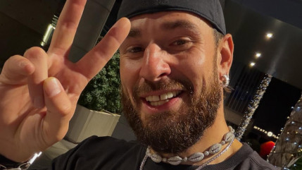 Violences du 17 octobre : le rappeur SCH soutient les jeunes manifestants, "Aucun changement n'a &eacute;t&eacute; obtenu sans r&eacute;volte"