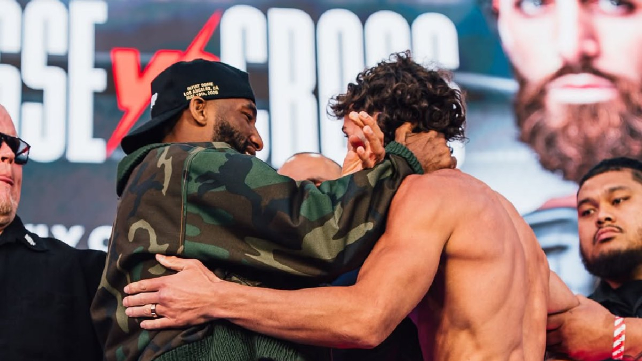 Salahdine Parnasse et Kenneth Cross se chauffent avant leur affrontement : &eacute;norme tension lors du face-&agrave;-face