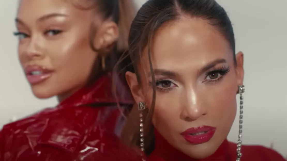 Latto remixe Jennifer Lopez avec le clip de "Can't Get Enough"