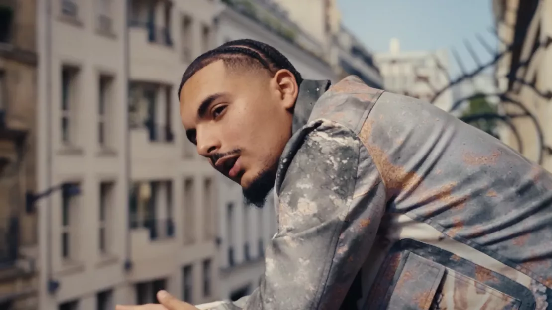 RK est "Solitaire" dans son nouveau clip !