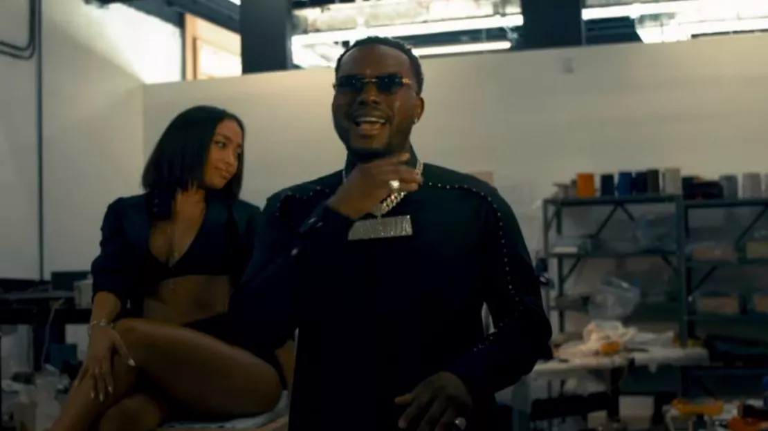 Serani avec Trackdilla pour le clip de "Body Rich"