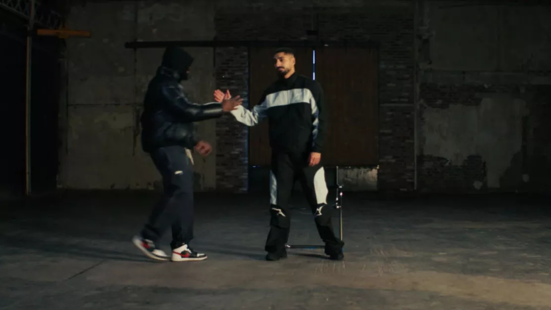 Sneazzy sort le clip de "Côté passager" sans Kaaris