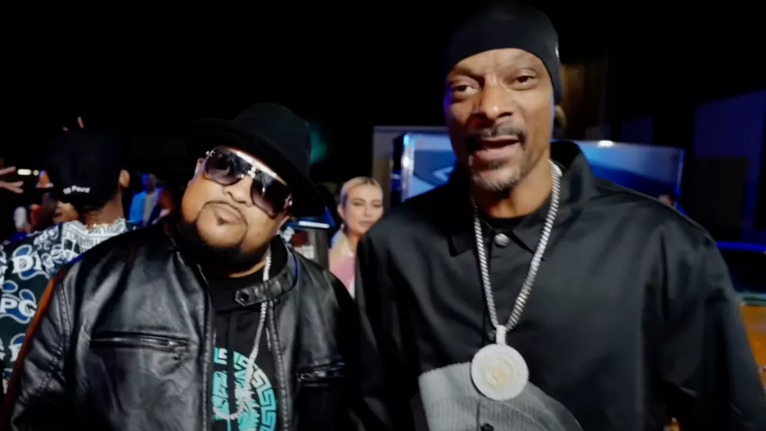 Snoop Dogg s'associe à Tha Dogg Pound et Tha Eastsidaz sur "We All We Got"