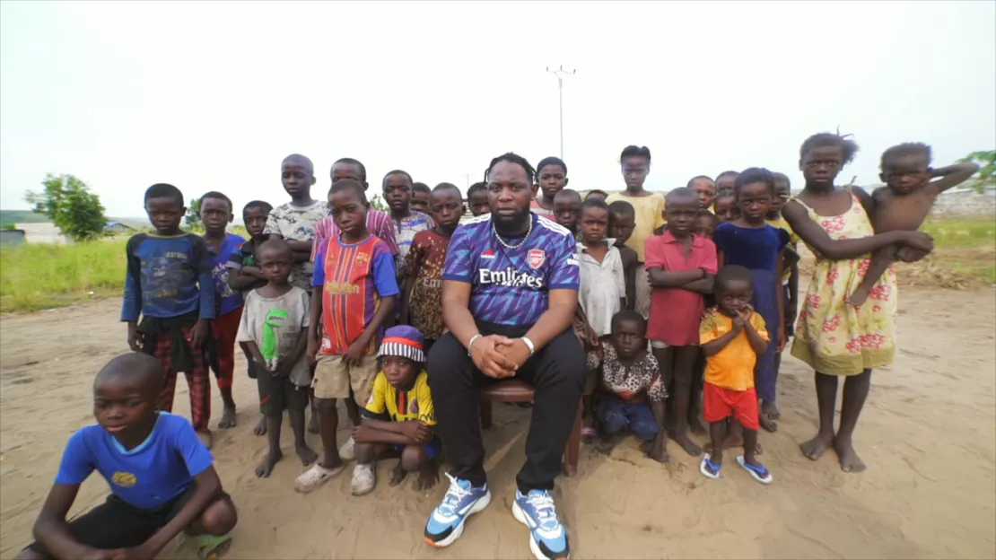 Stavo raconte son séjour à Kinshasa dans "Esprit Kin"