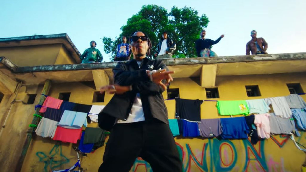 1Da Banton te fait danser avec "Gbadun"