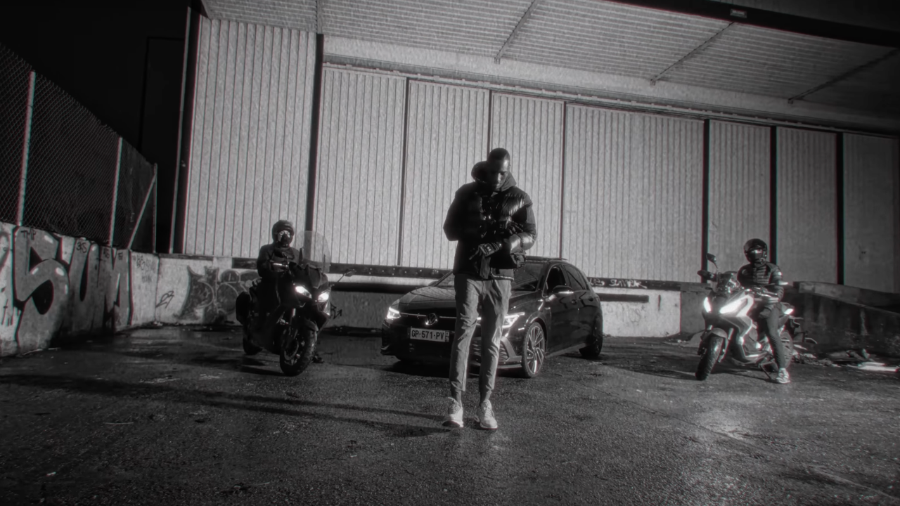 2 Mètres annonce son prochain projet avec "HWASONG 17" 2 Mètres annonce son prochain projet avec "HWASONG 17"