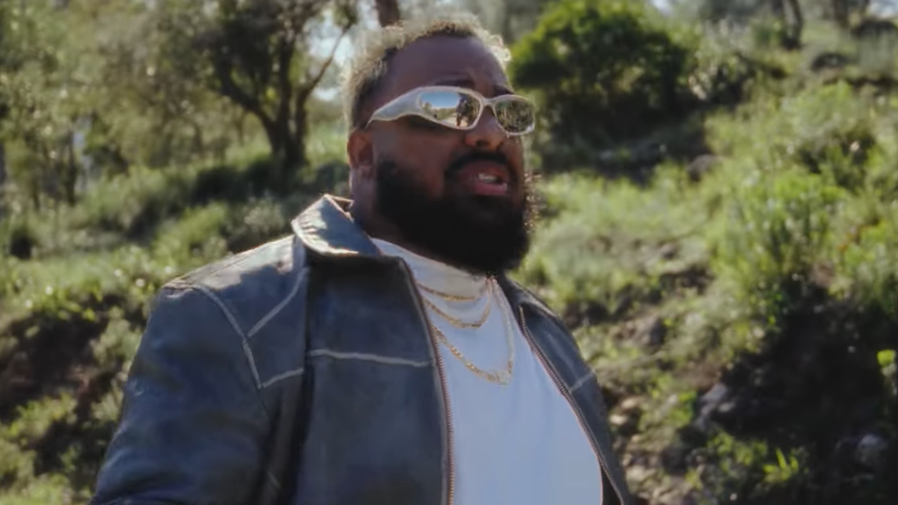 A2H revient avec du miel dans "Honey"