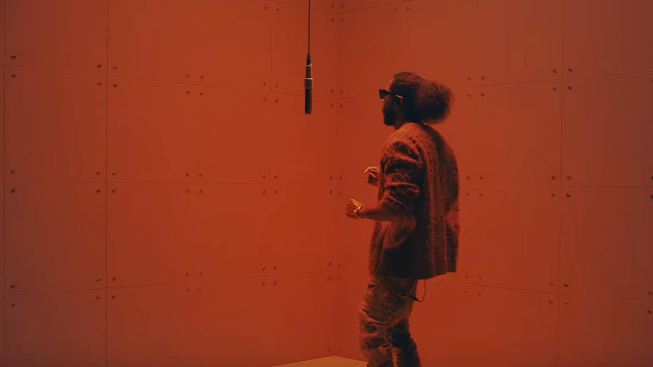 Ab-Soul présent "No Report Card"