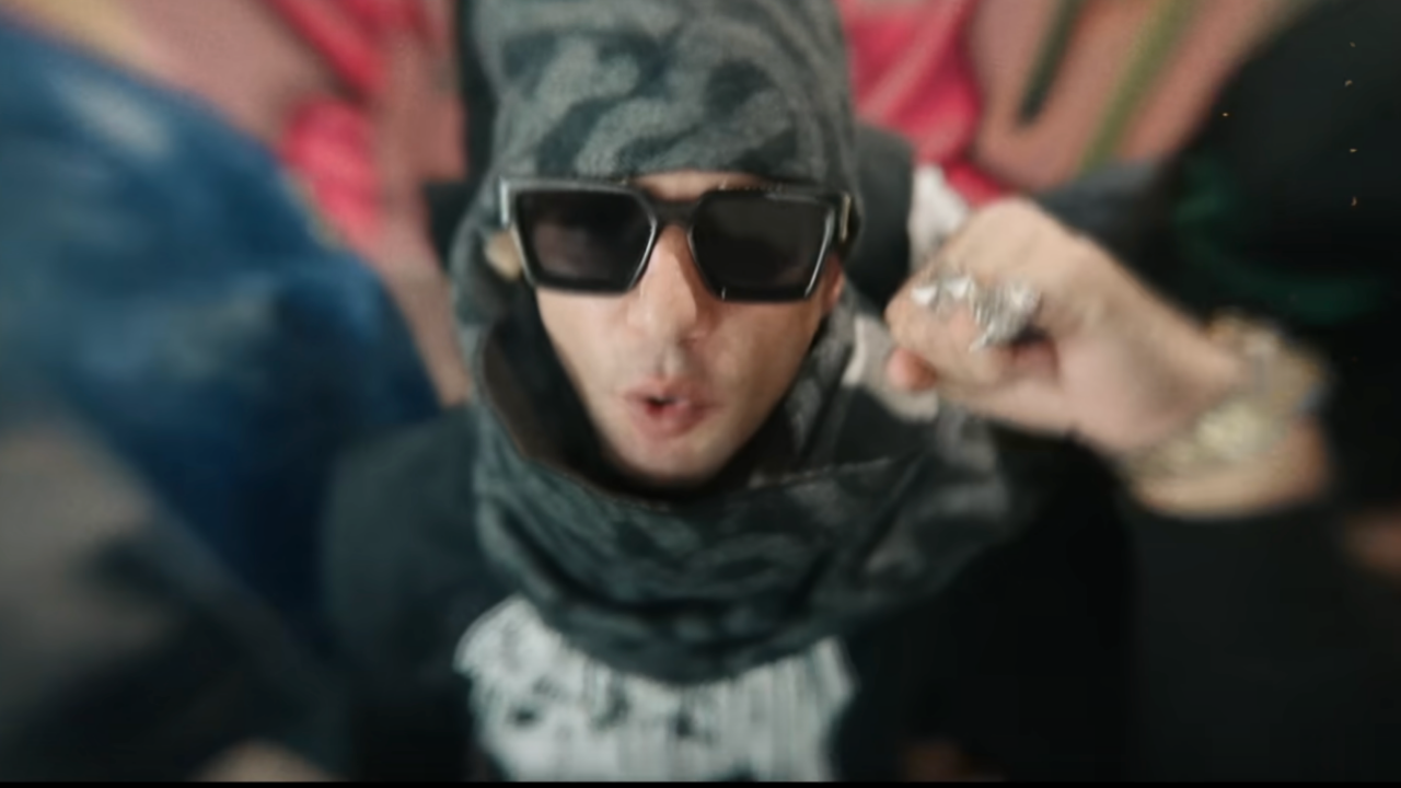 Alkpote pisse de l'"Urine fluo"