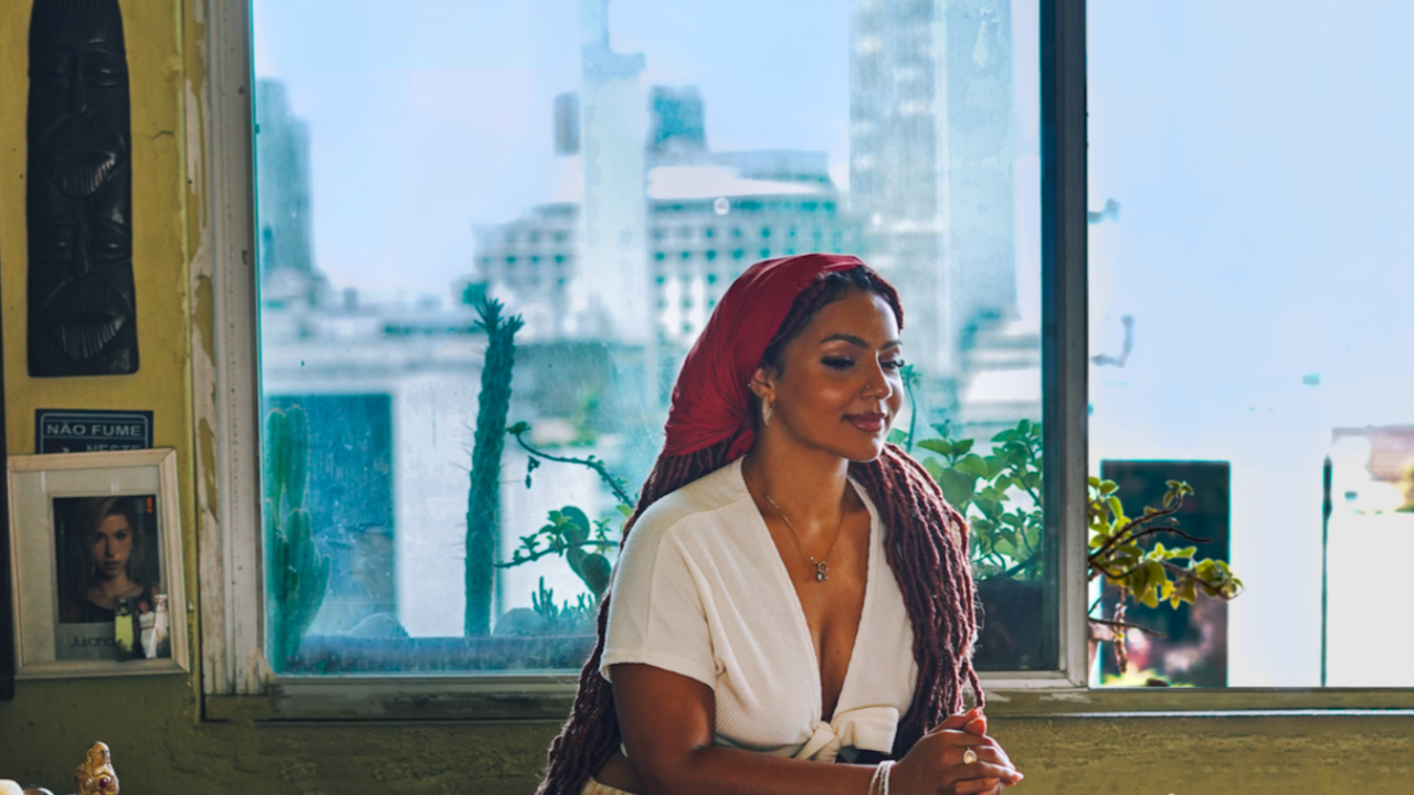 Asma dévoile l'envoûtant "Teresa" Asma dévoile l'envoûtant "Teresa"