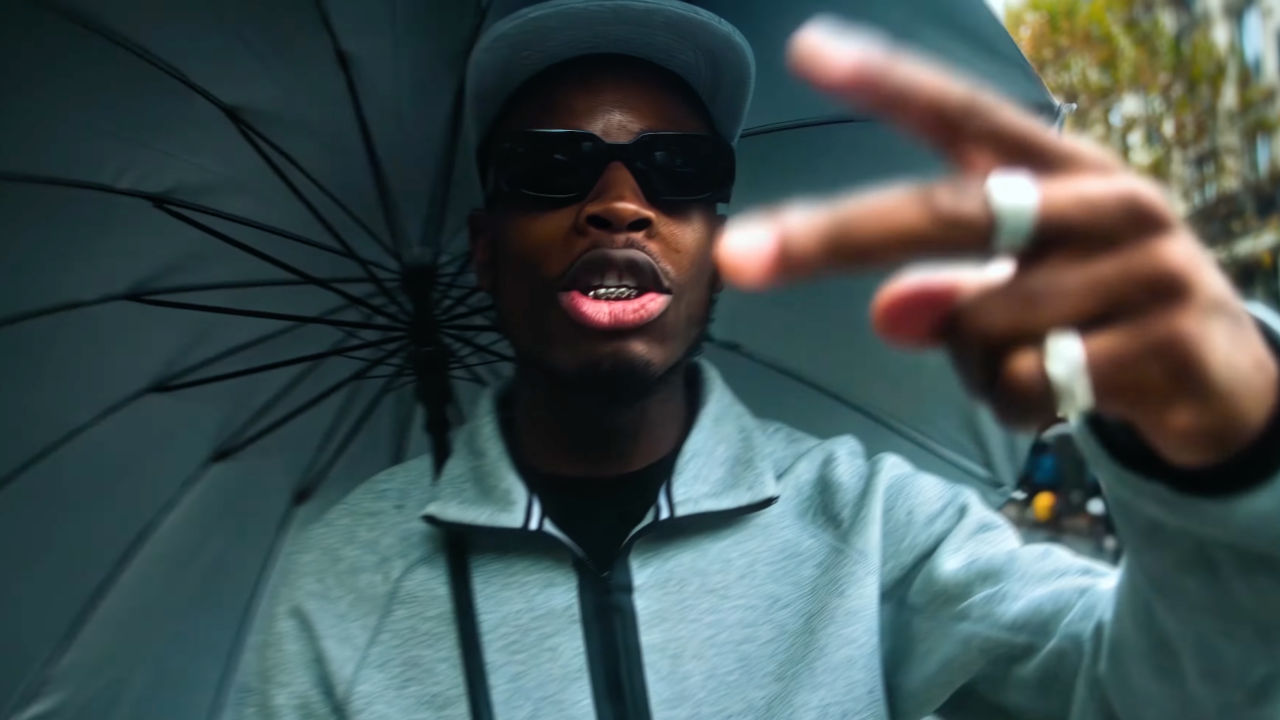 Beendo Z est "Différent" dans son dernier single