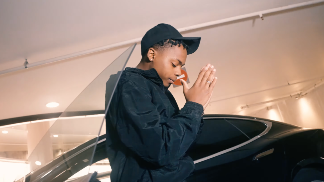 Ben.C collabore avec Bu$hi sur "VERSACE"