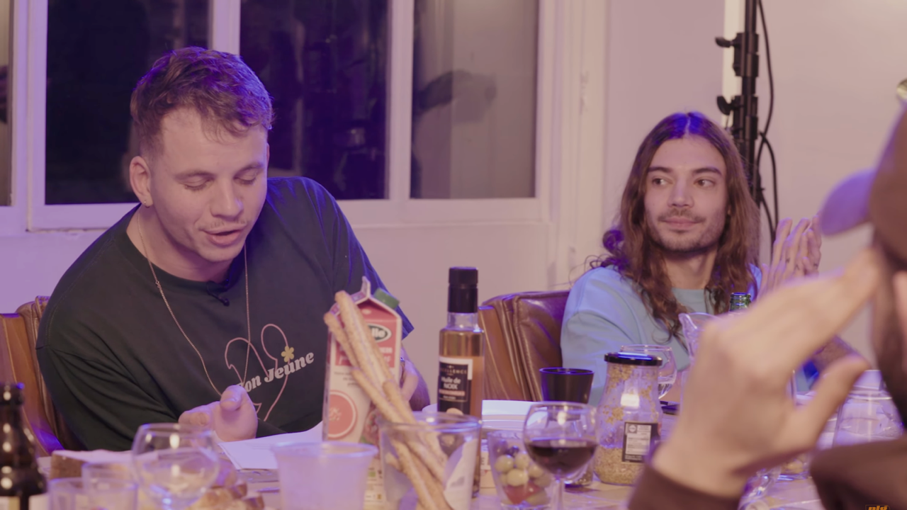 BEN plg fait découvrir son nouveau projet à Mehdi Maizi et Lujipeka dans "REPAS DE FAMILLE"