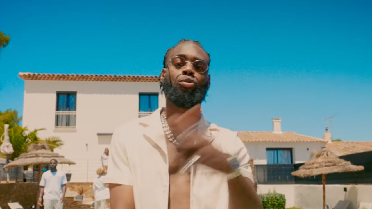 Bhk220 revient avec "BOOMTCHAKALA" Bhk220 revient avec "BOOMTCHAKALA"