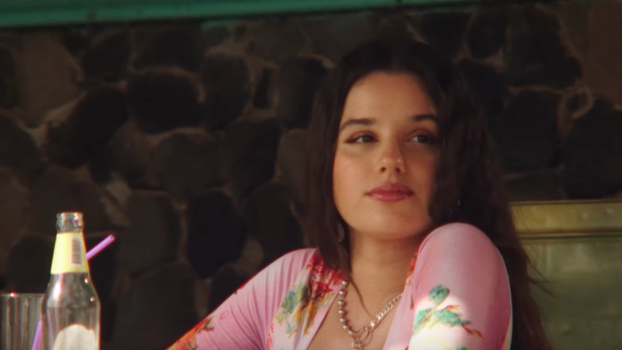 Bianca Costa chante "Olé Olé"