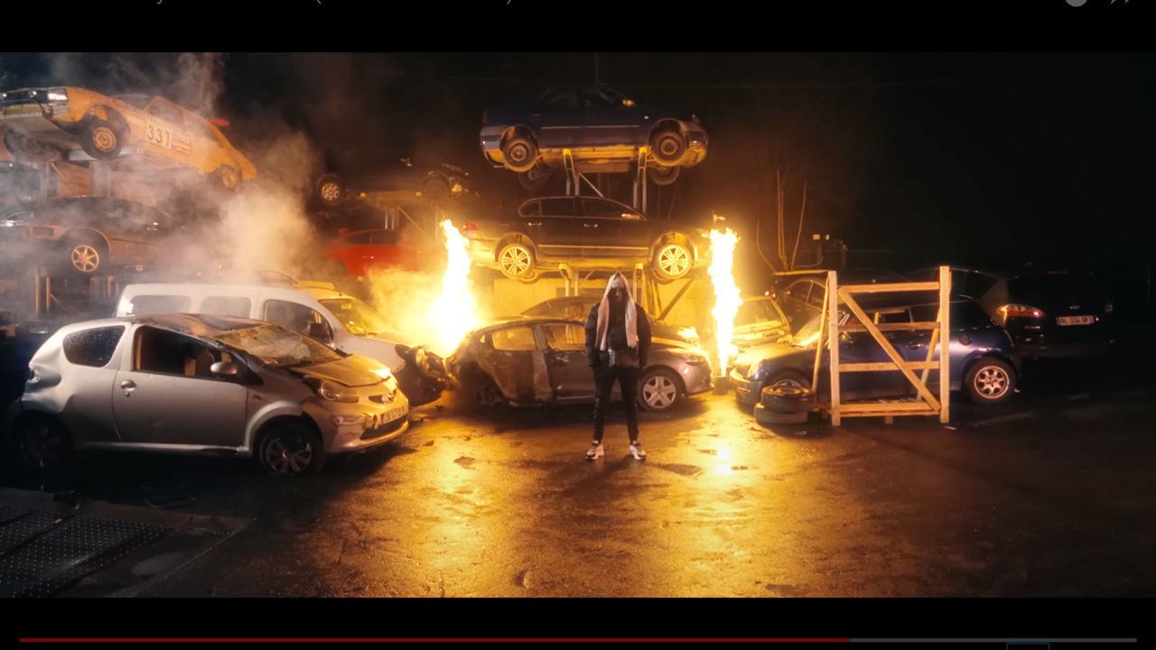 Blasko dévoile la tracklist de son prochain projet dans "Freestyle Échec & Mat" Blasko dévoile la tracklist de son prochain projet dans "Freestyle Échec & Mat"