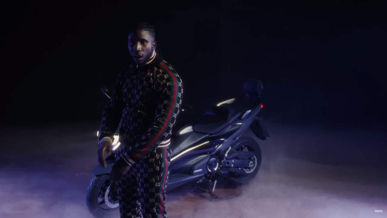 Bosh est bresom dans "Chap chap"