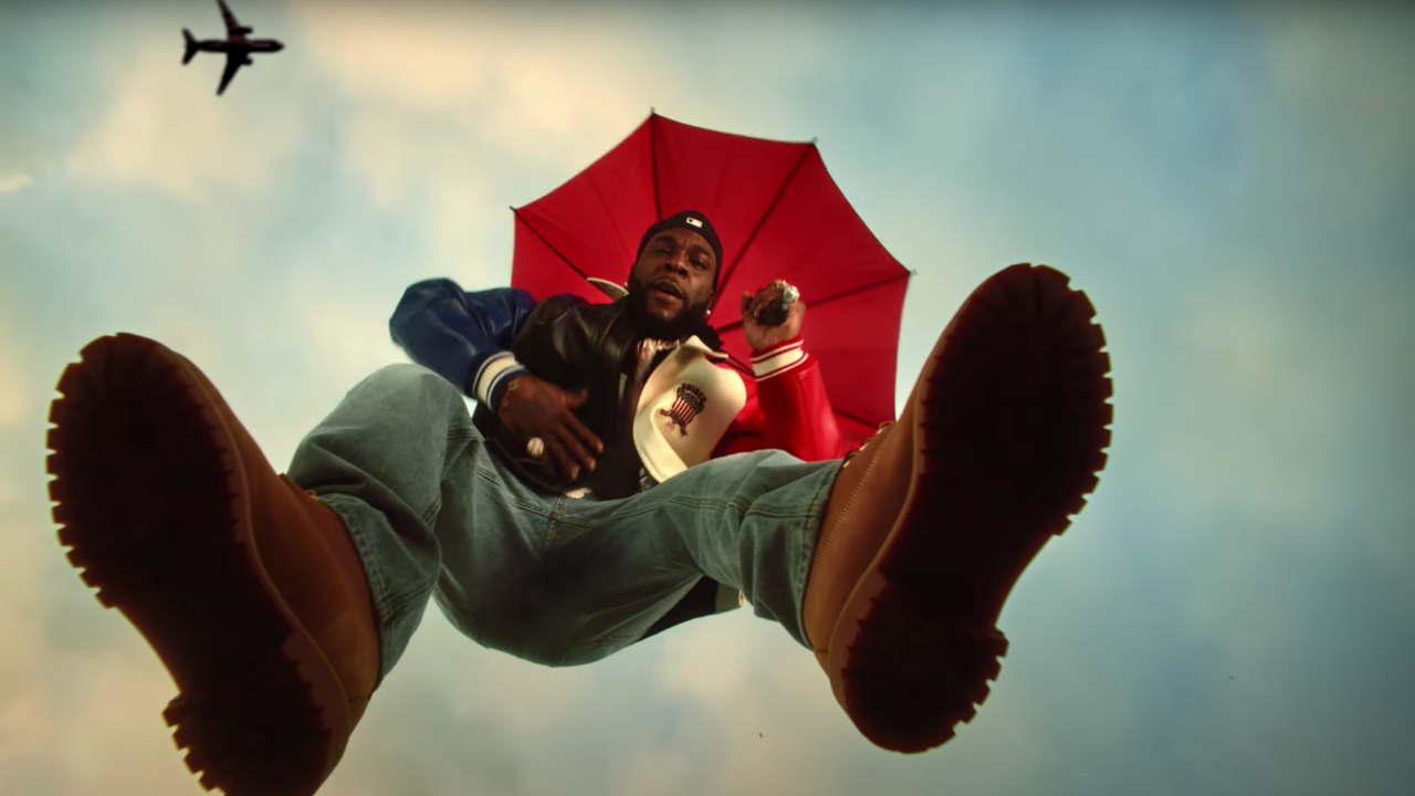 Burna Boy exceptionnel son nouveau clip "Sittin’ On Top Of The World"