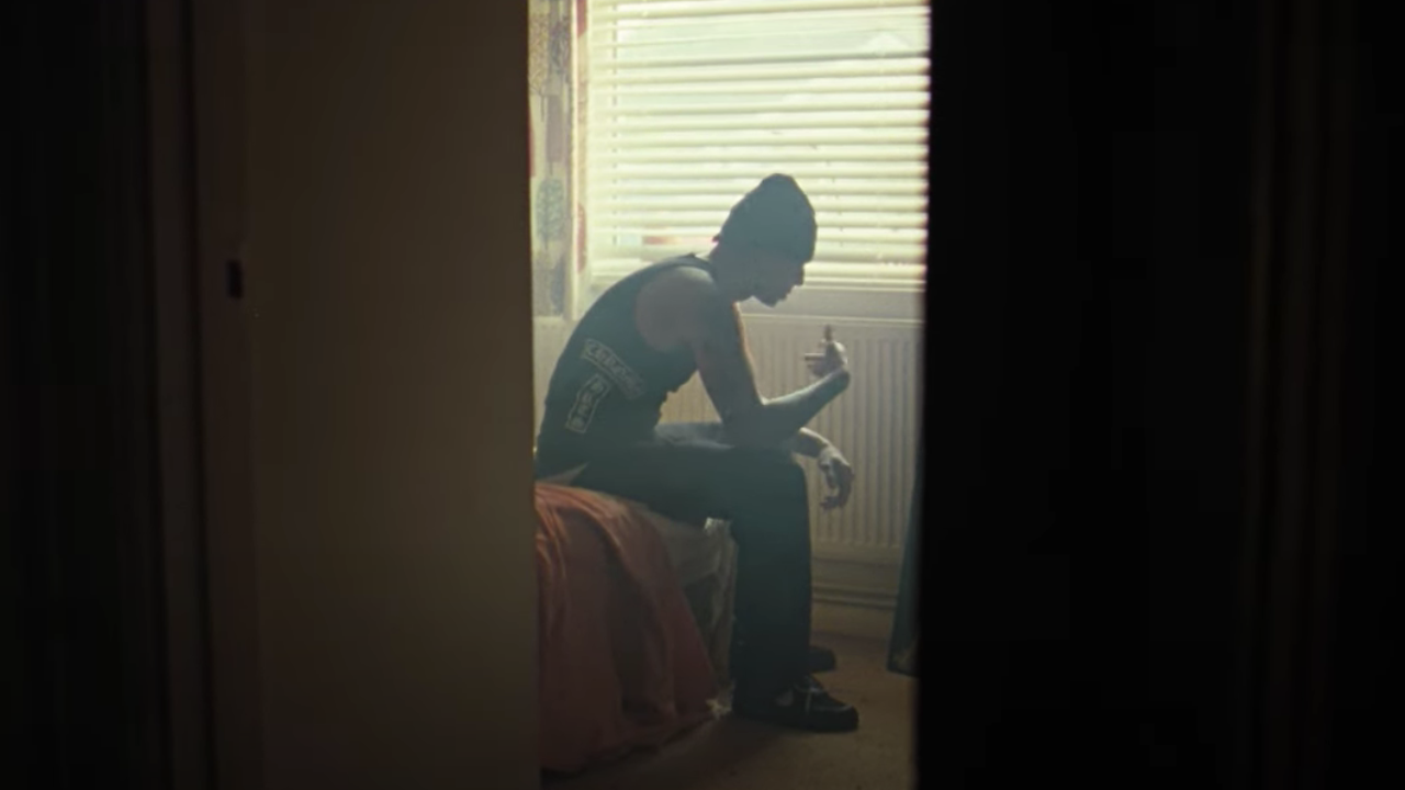 Central Cee s'adresse à sa chérie dans le clip de "I Will"