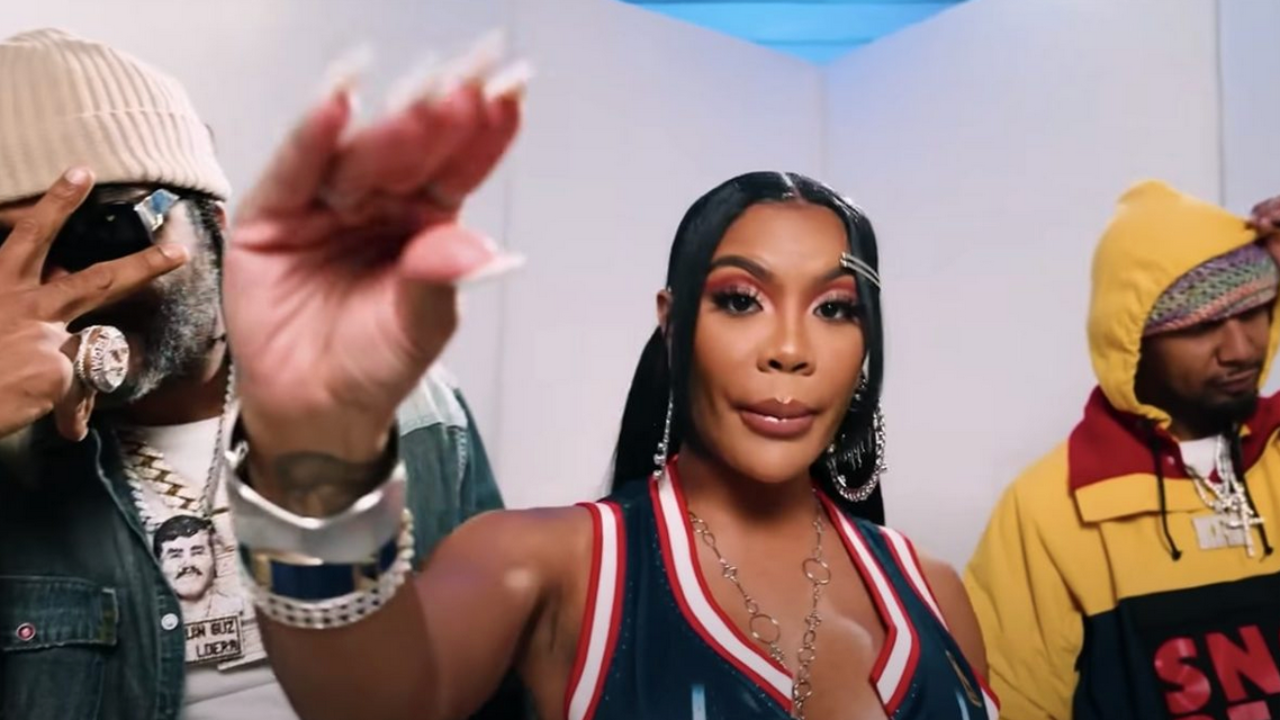 Chinese Kitty rend hommage à Cam'ron avec "Boy Oh Boy" Chinese Kitty rend hommage à Cam'ron avec "Boy Oh Boy"