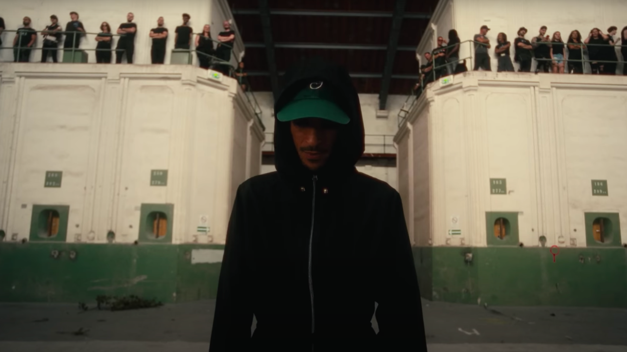 Demi Portion : "Mon dico royal" remet en question la société