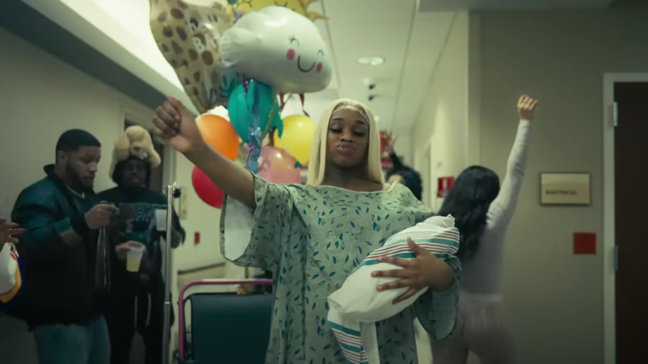 Drake assiste à l'accouchement de Sexyy Red dans "Rich Baby Daddy"