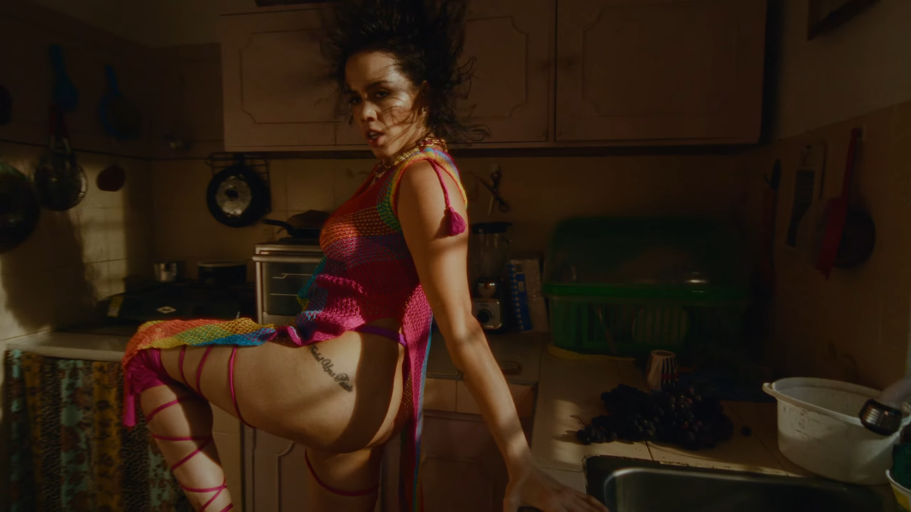 Drea Dury nous fait danser sur "Lick"