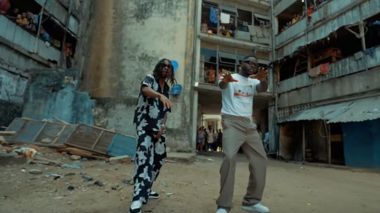 Driks nous demande "Prends ça"