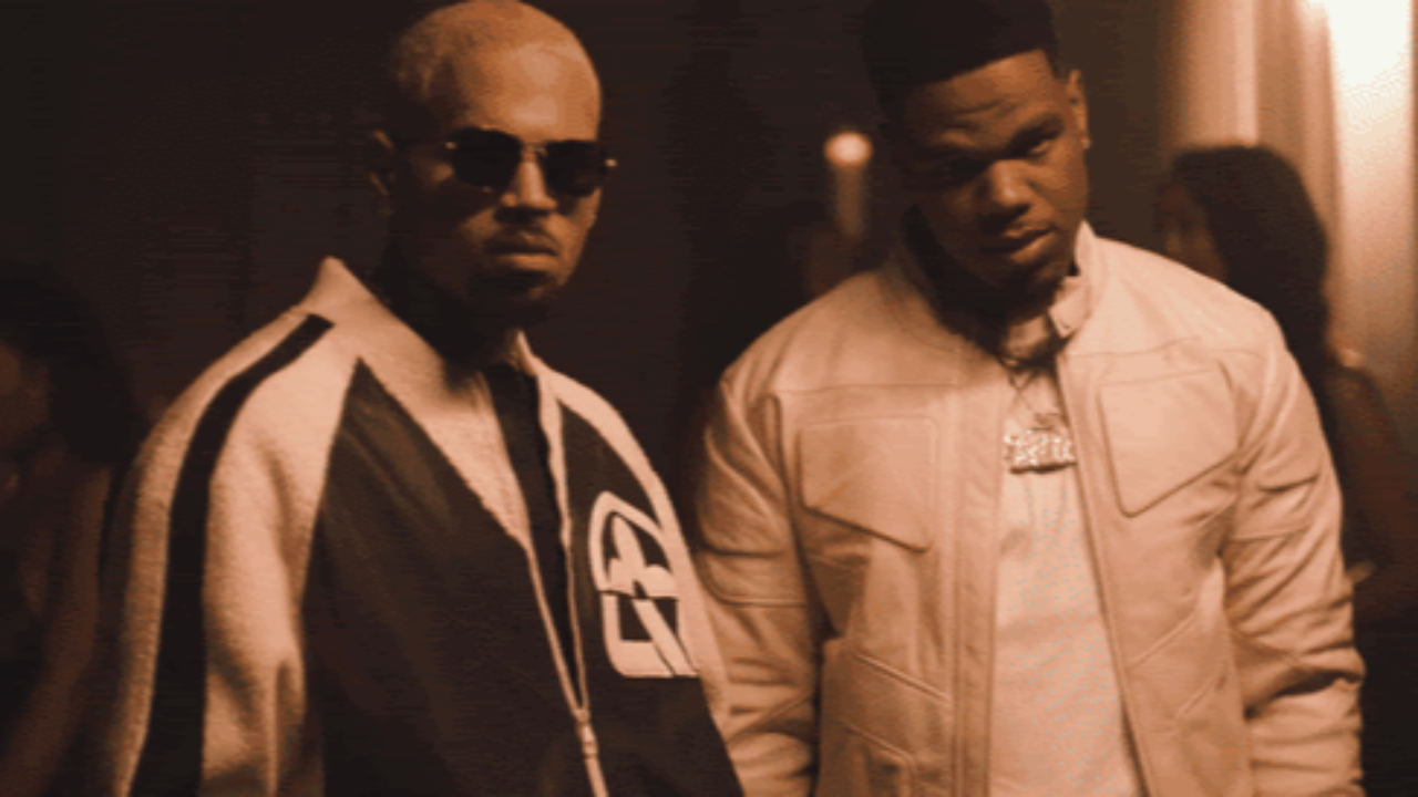 Fridayy met les bouchées doubles dans son dernier clip "Don't Give It Away" en featuring avec Chris Brown Fridayy met les bouchées doubles dans son dernier clip "Don't Give It Away" en featuring avec Chris Brown