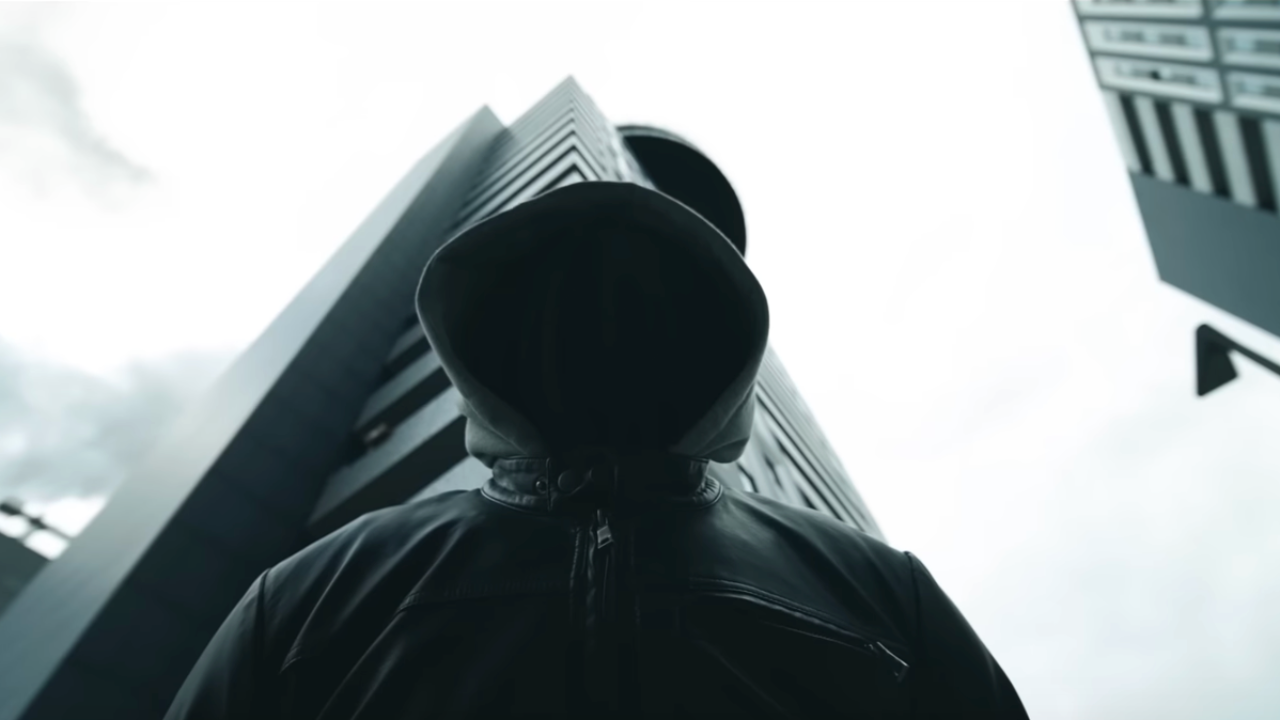 Gambino est "En bas".