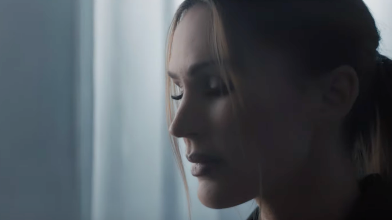 Imen ES dénonce un "Pervers narcissique"