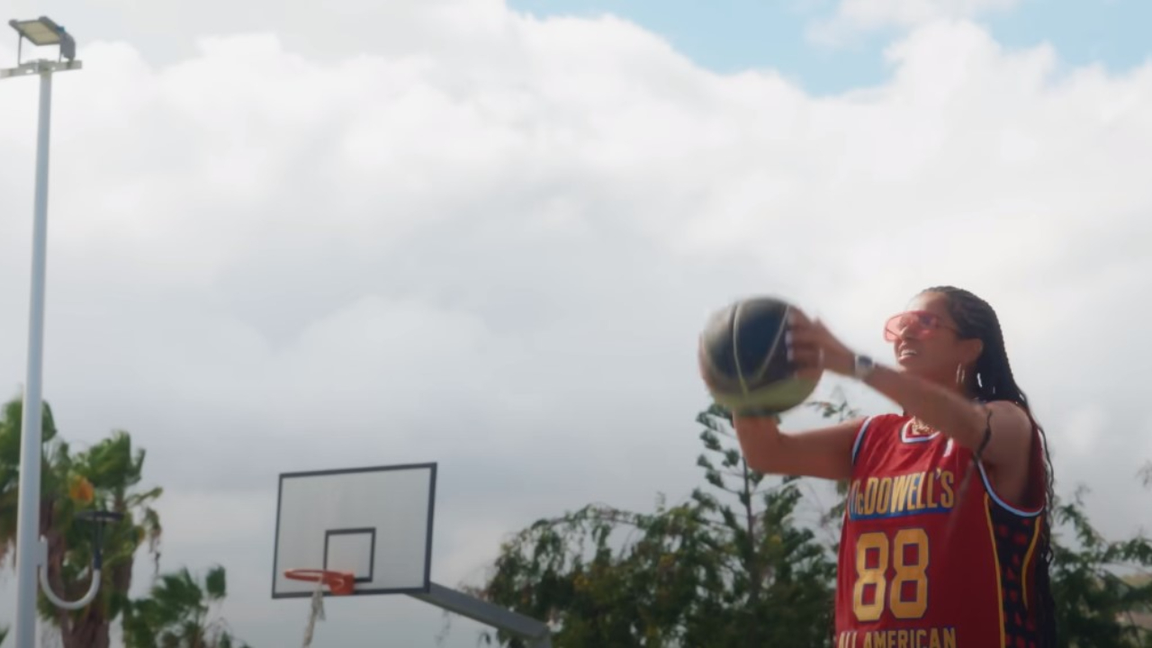 Imen ES veut "T'oublier"