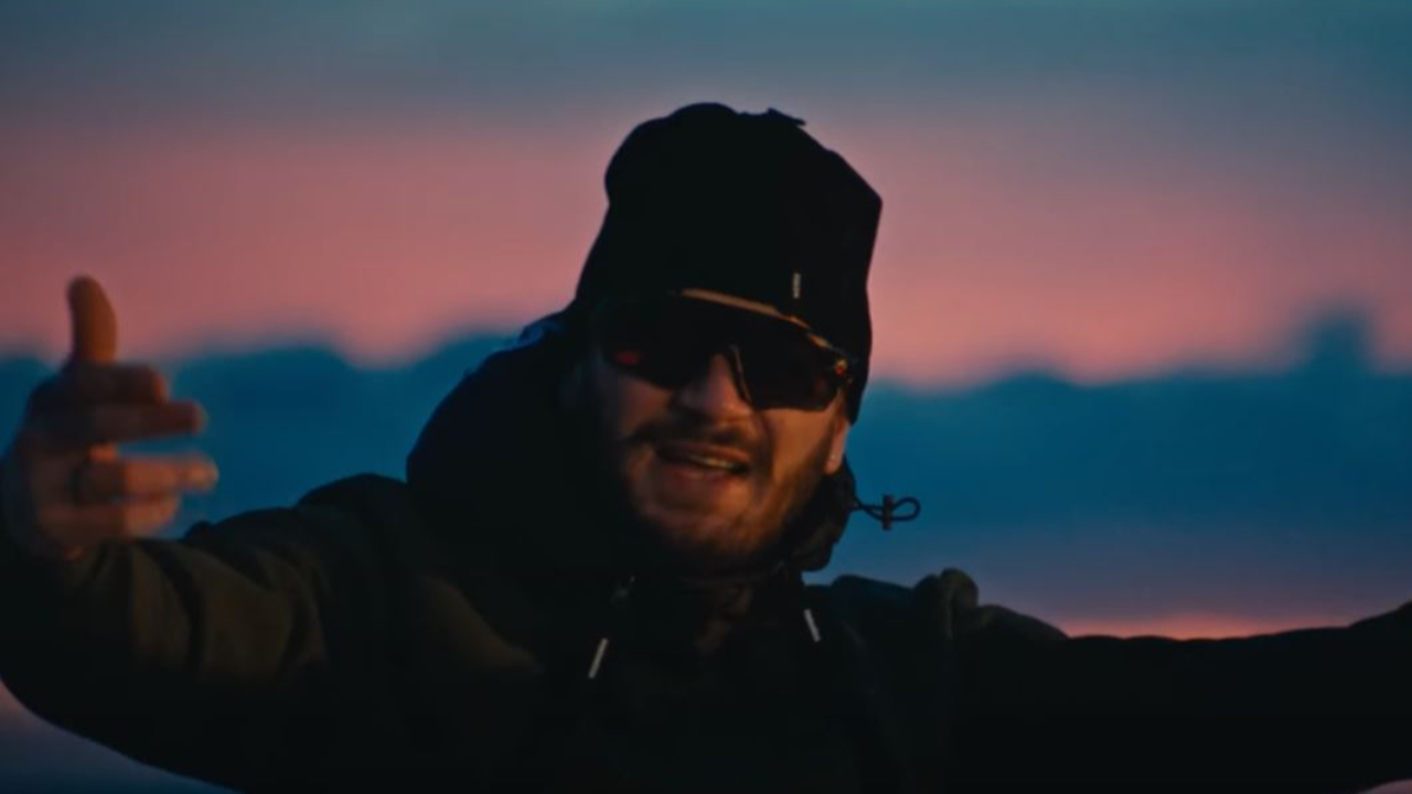 Jul est "Love de Toi"