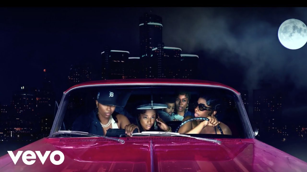 Kash Doll envoie du lourd avec "Ridin" Kash Doll envoie du lourd avec "Ridin"