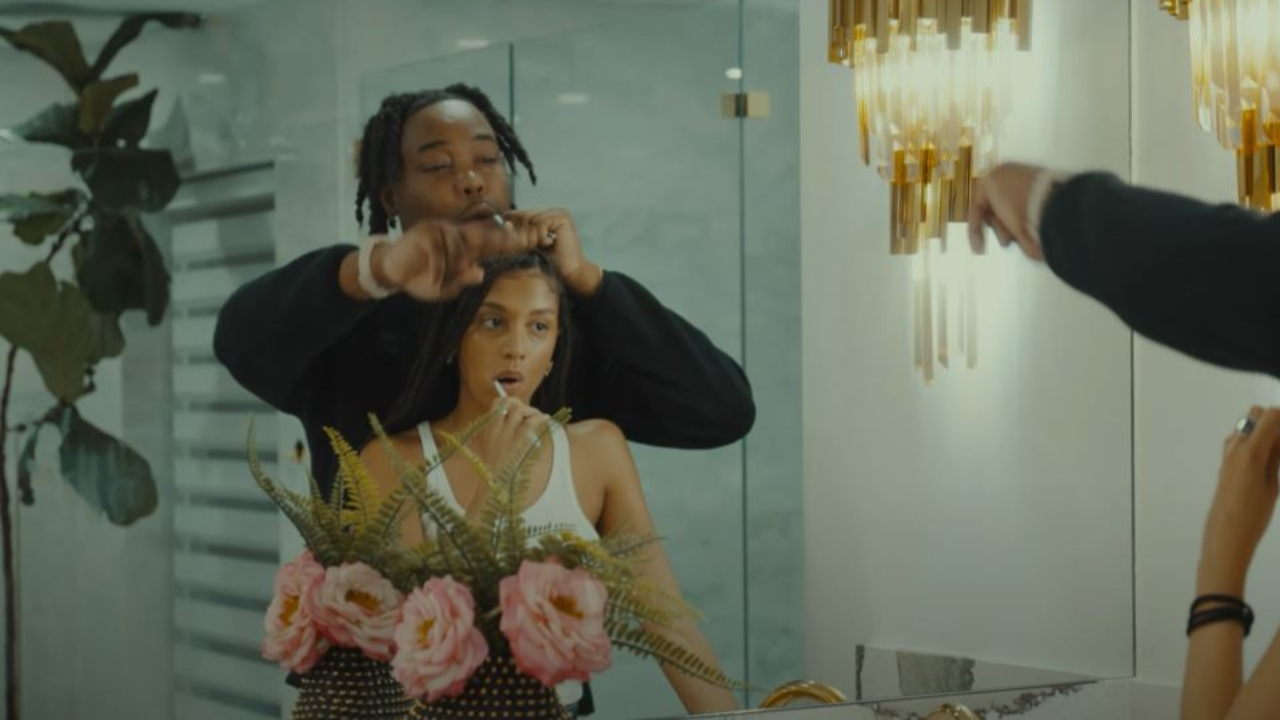 Kaza perd sa "Connexion"