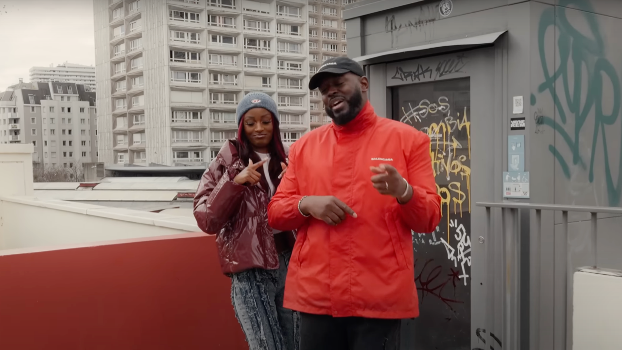 KeBlack déclare sa flamme en lingala dans "Dolce Gabbana" KeBlack déclare sa flamme en lingala dans "Dolce Gabbana"