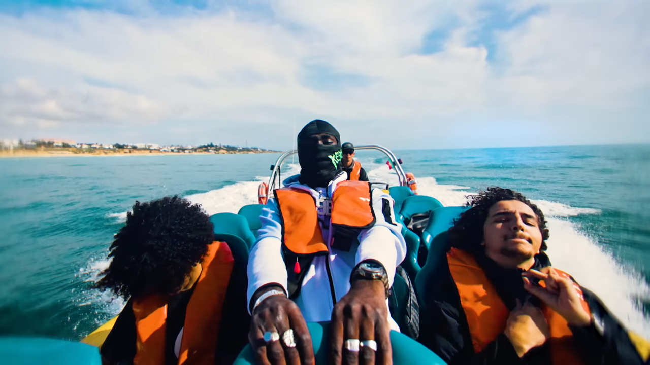 Kerchak balance l'entraînant "JFLM JMR"