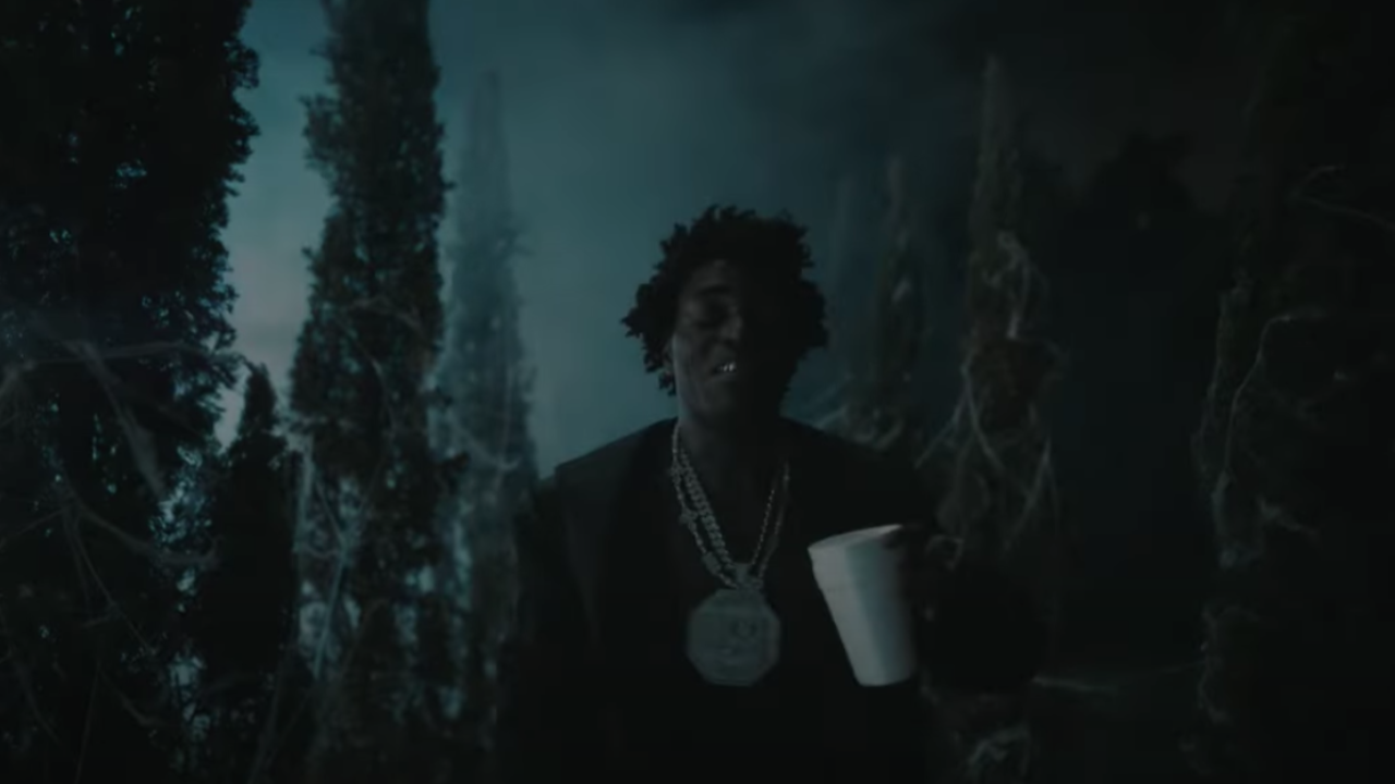 Kodak Black s'adresse à une fille dans" 2'CY"