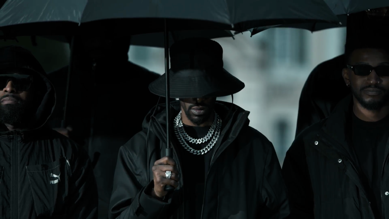 L'As se confie sur sa vie de "OG" dans son nouveau clip