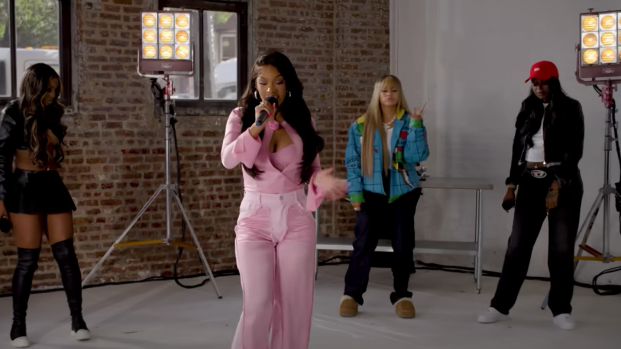 Latto en freestyle avec Flo Milli, Maiya The Don, Monaleo et Mello Buckzz pour XXL