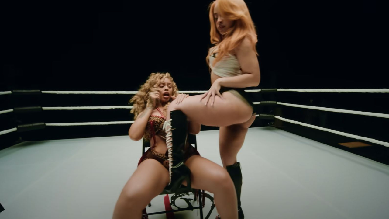 Latto et Ice Spice font monter la température dans "Gyatt"