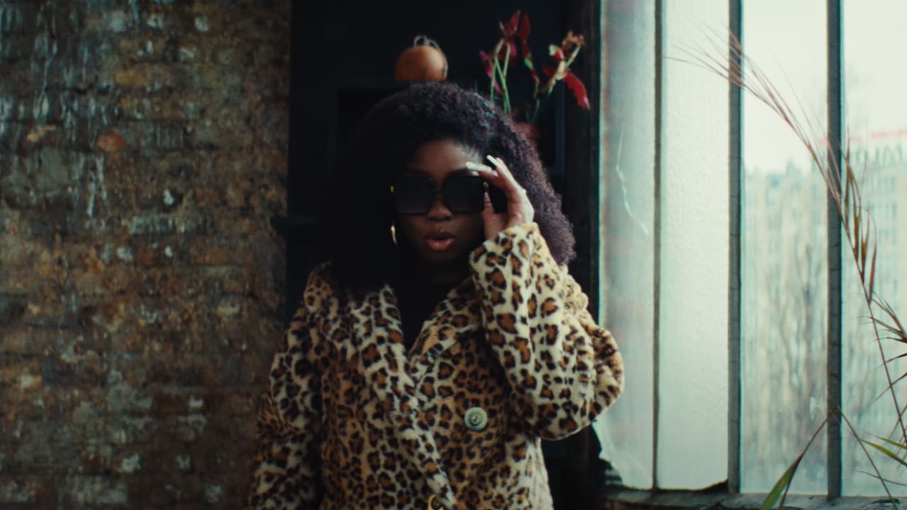 LEYS se dévoile avec "Je suis"