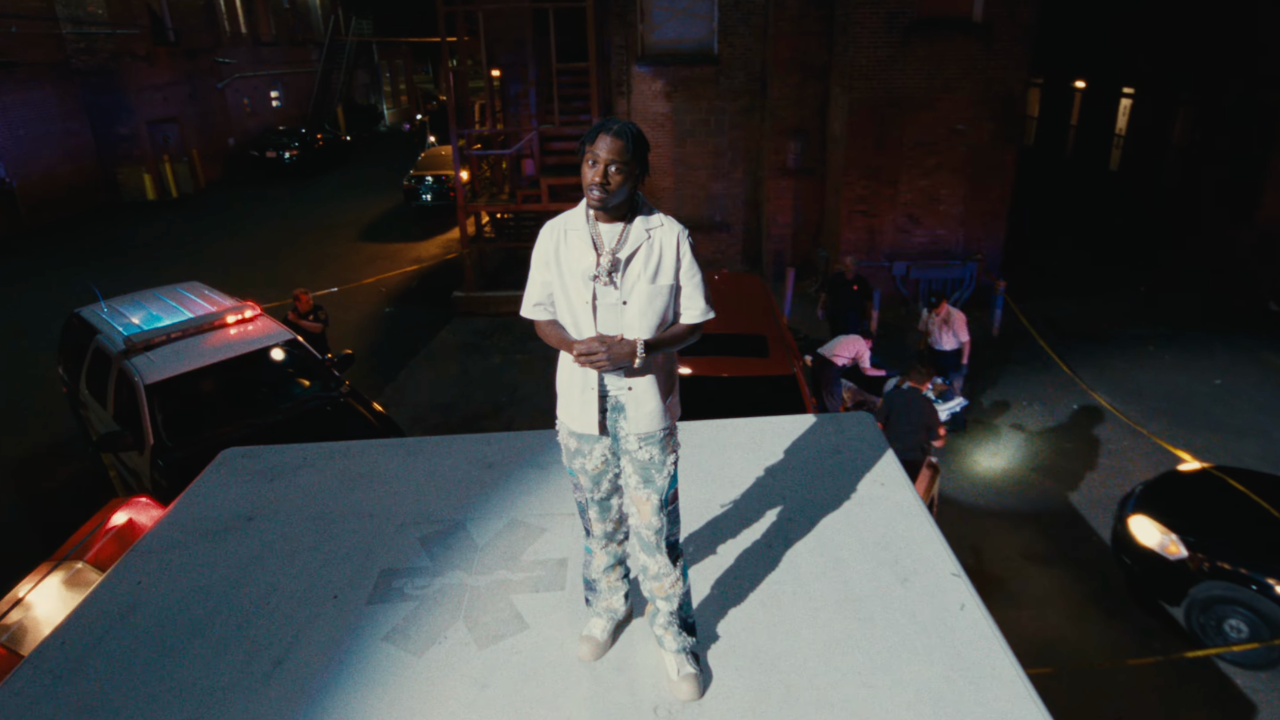 Lil Tjay dévoile le clip du sombre "Nobody" Lil Tjay dévoile le clip du sombre "Nobody"