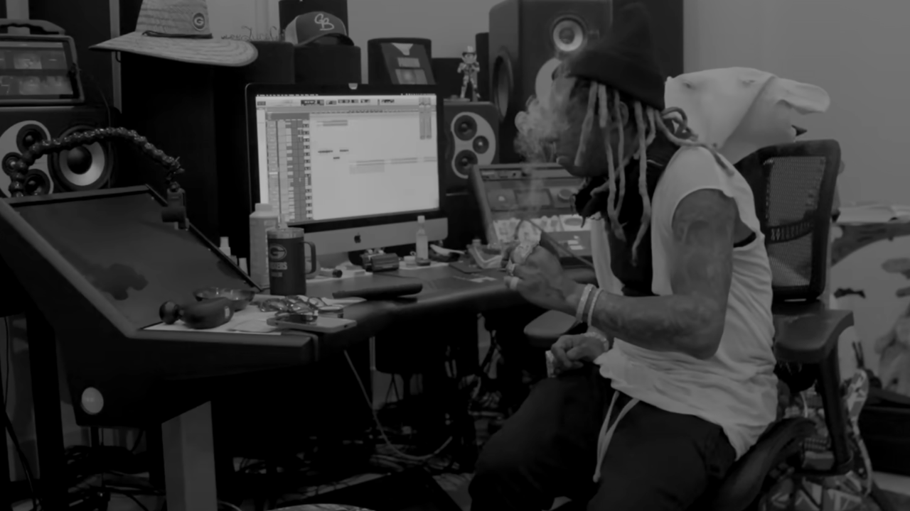 Lil Wayne, 2 Chainz et Benny the Butcher nous font voyager dans "Oprah & Gayle"