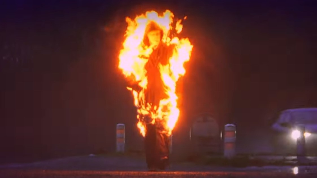 Luther dévoile le clip fou de "Mossy Cobbelstone"