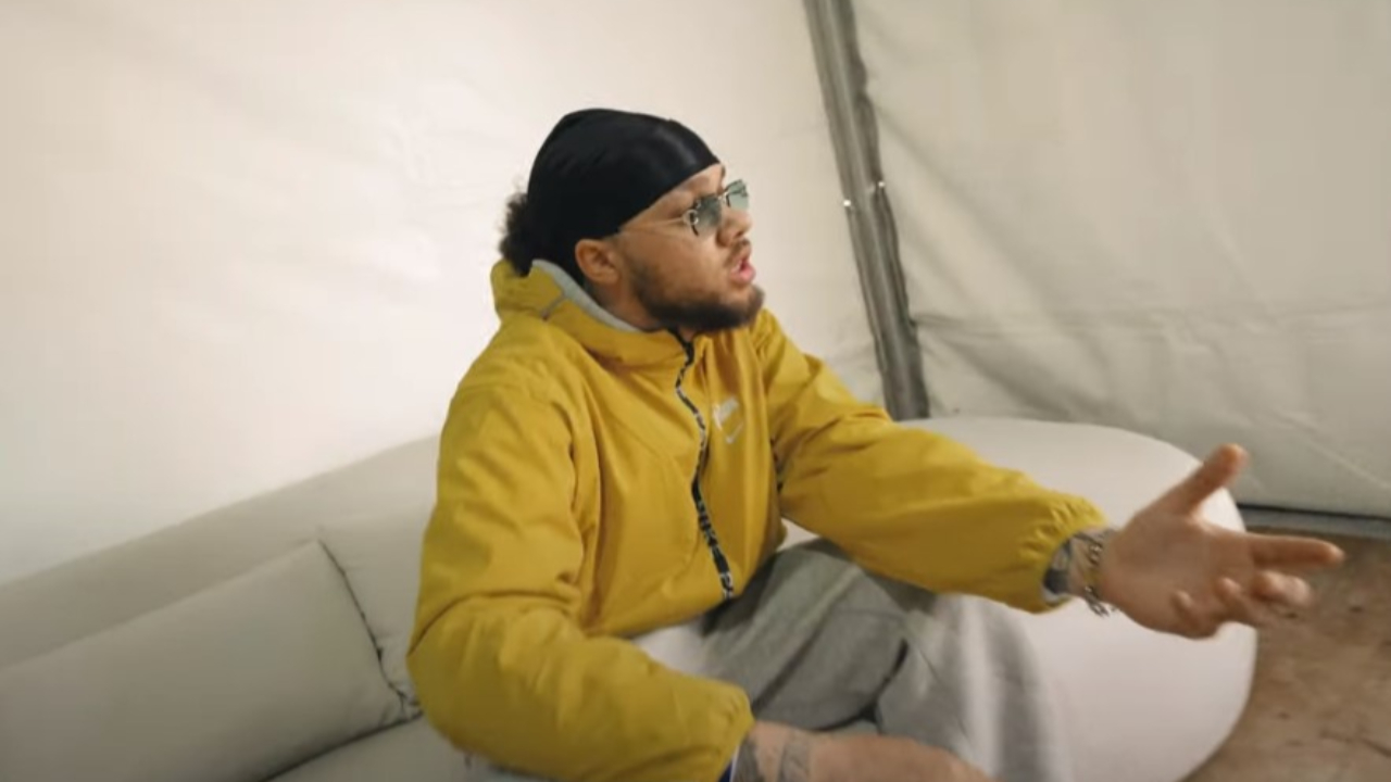 Malo veut mourir dans un "Porsche"