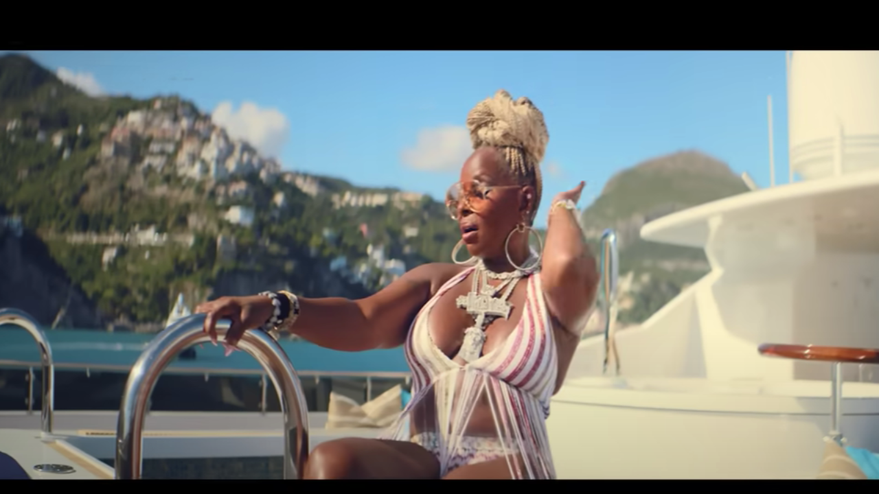 Mary J Blige nous dévoile son nouveau clip "Still Believe In Love" Mary J Blige nous dévoile son nouveau clip "Still Believe In Love"