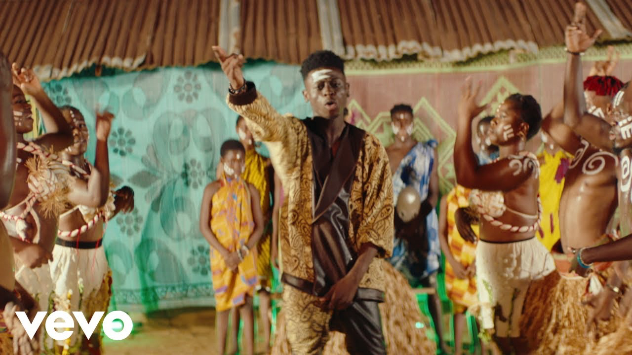 MC One dévoile son clip "Adjo" !